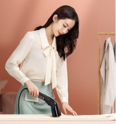 Ручной отпариватель Xiaomi Lofans Handheld Steam Sterilization Garment Ironing Machine (GT-305BK)